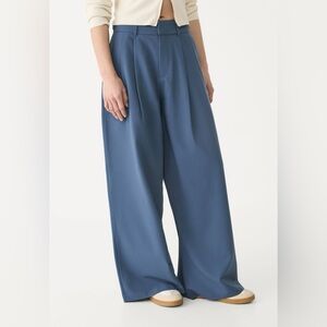 MODERN IDENTITY | Stylish Blue Wide-Leg Pants